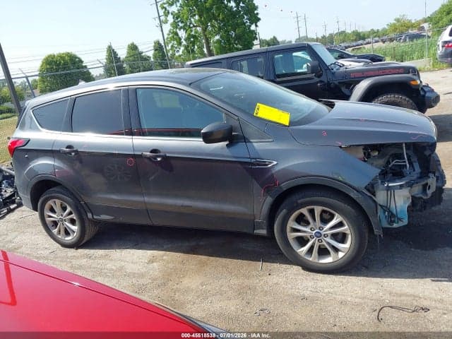 2019 FORD ESCAPE SE 14
