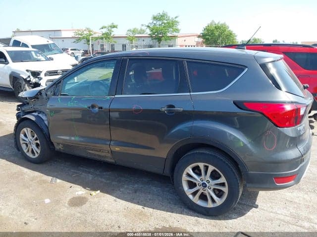 2019 FORD ESCAPE SE 15