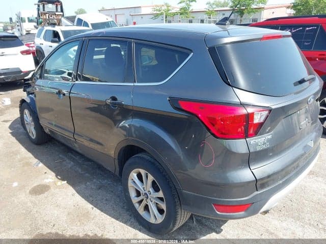 2019 FORD ESCAPE SE 3