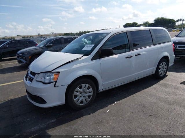 2020 DODGE GRAND CARAVAN SE 2