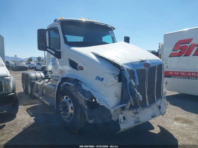 2019 PETERBILT 579 - 1