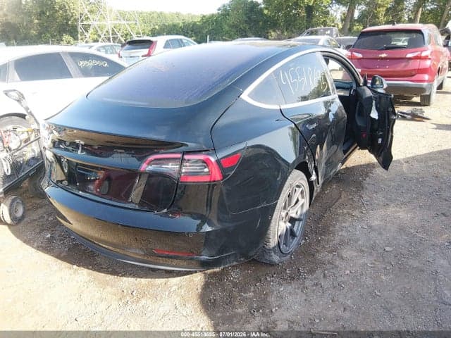 2018 TESLA MODEL 3 LONG RANGE/MID RANGE 4