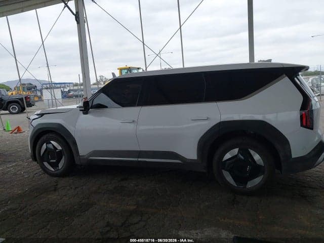 2026 KIA EV9 LIGHT LONG RANGE 15