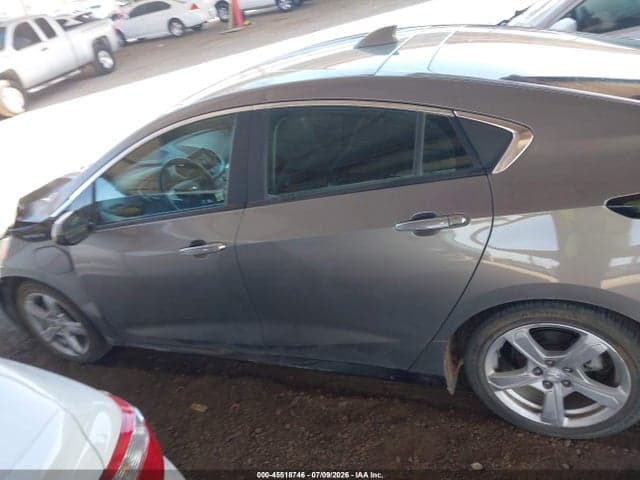 2017 CHEVROLET VOLT LT 14