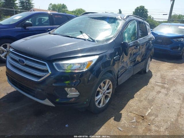 2017 FORD ESCAPE SE 2