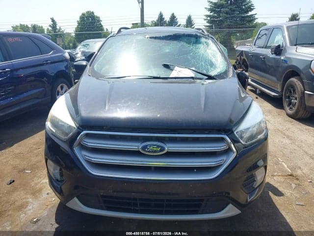 2017 FORD ESCAPE SE 11