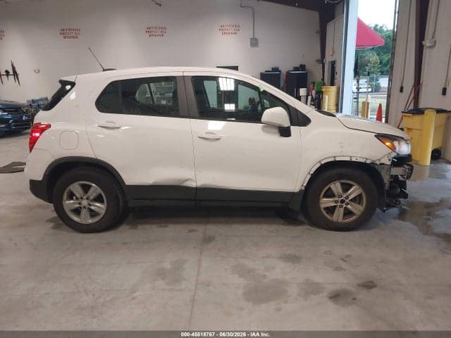 2019 CHEVROLET TRAX LS 13