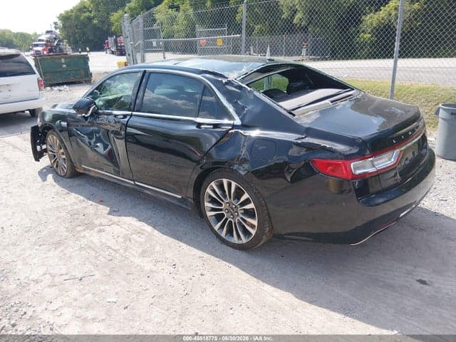 2017 LINCOLN CONTINENTAL RESERVE 3