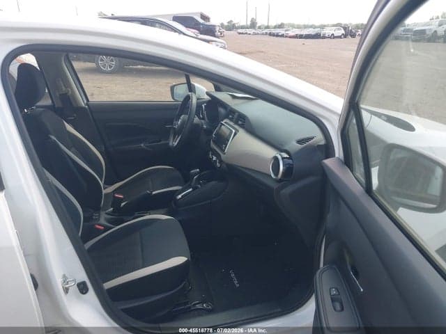 2020 NISSAN VERSA SV XTRONIC CVT 5