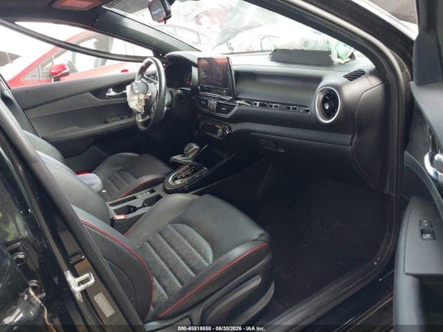 2023 KIA FORTE GT 5