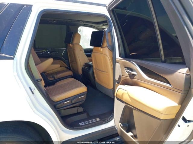 2023 CADILLAC ESCALADE 4WD SPORT 8