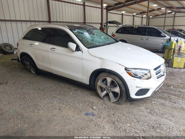 2019 MERCEDES-BENZ GLC 300 1