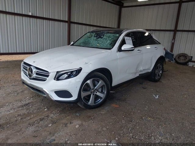 2019 MERCEDES-BENZ GLC 300 2