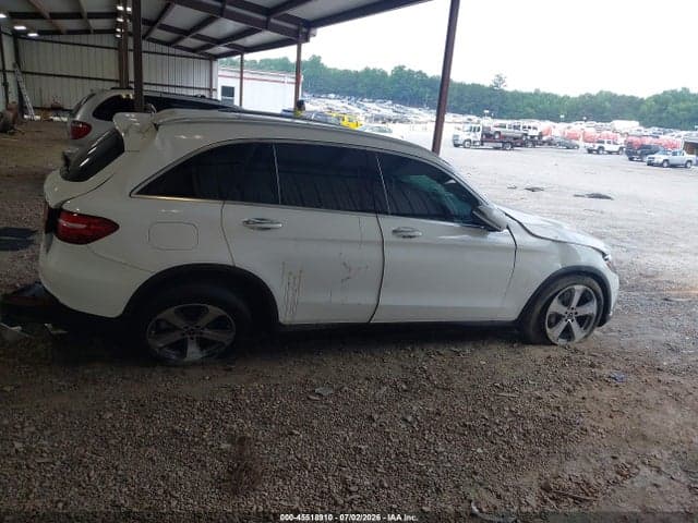 2019 MERCEDES-BENZ GLC 300 12