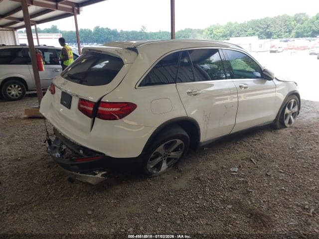 2019 MERCEDES-BENZ GLC 300 4