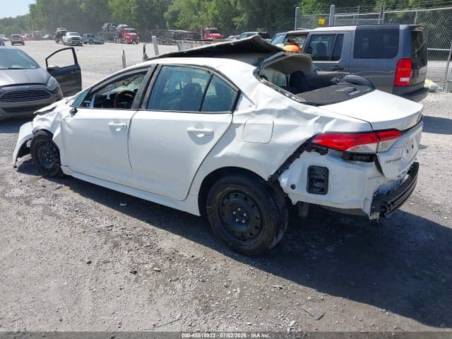 2024 TOYOTA COROLLA LE 3