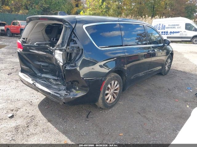 2017 CHRYSLER PACIFICA TOURING 4