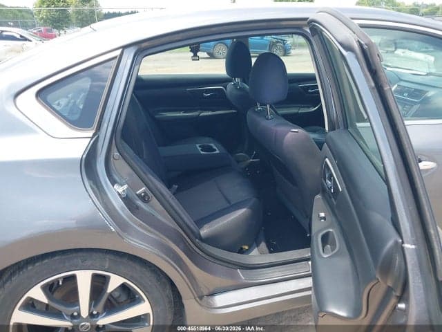 2017 NISSAN ALTIMA 2.5 SR 8