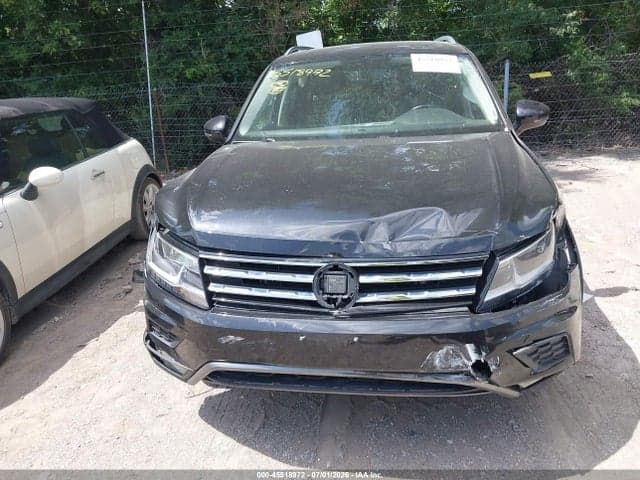 2018 VOLKSWAGEN TIGUAN 2.0T SE/2.0T SEL 12