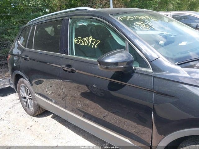 2018 VOLKSWAGEN TIGUAN 2.0T SE/2.0T SEL 13