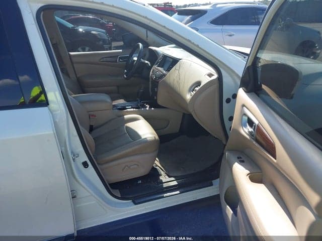 2017 NISSAN PATHFINDER PLATINUM 5