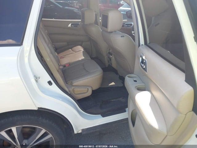 2017 NISSAN PATHFINDER PLATINUM 8