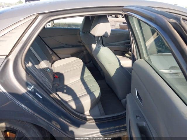 2023 HYUNDAI ELANTRA SEL 8