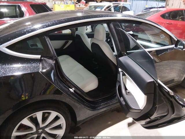 2019 TESLA MODEL 3 LONG RANGE/PERFORMANCE 8