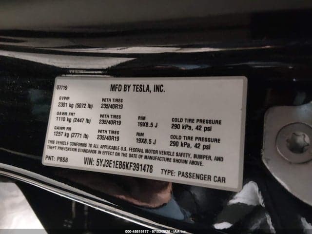 2019 TESLA MODEL 3 LONG RANGE/PERFORMANCE 9