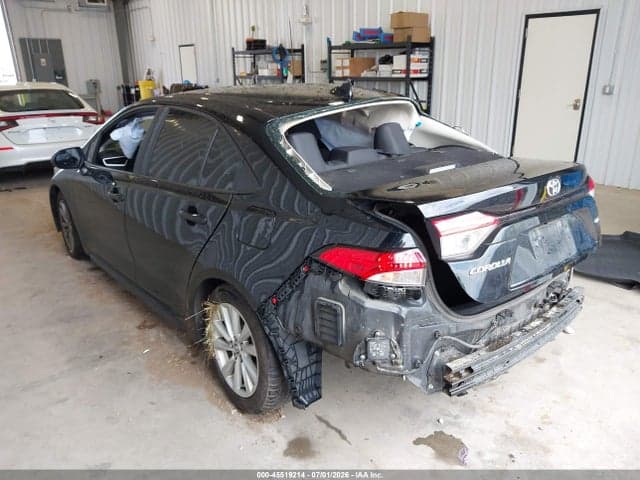 2024 TOYOTA COROLLA LE 3