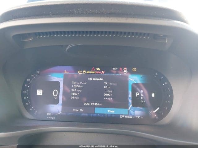 2025 VOLVO XC40 B5 CORE BRIGHT THEME 7