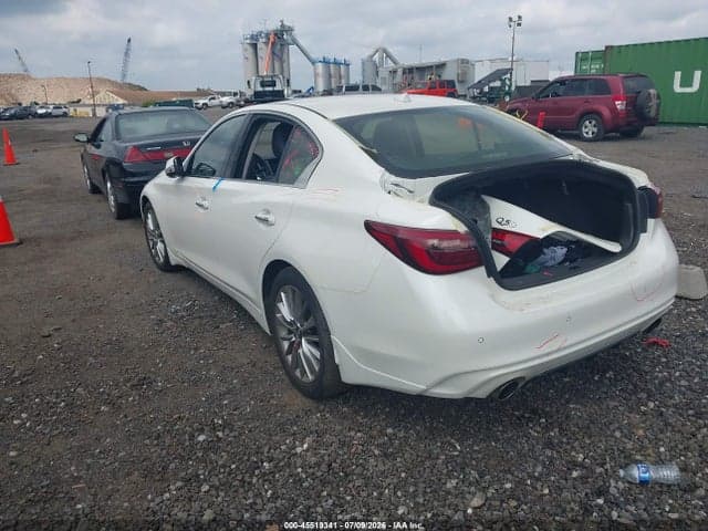 2023 INFINITI Q50 LUXE AWD 3