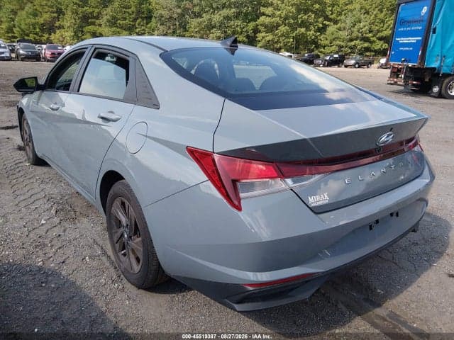 2021 HYUNDAI ELANTRA SEL 3