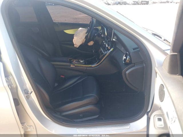 2018 MERCEDES-BENZ C 300 4MATIC 5