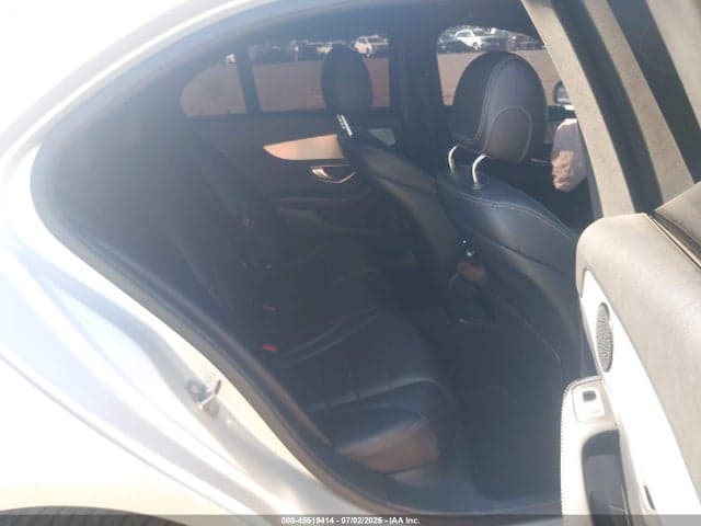 2018 MERCEDES-BENZ C 300 4MATIC 8
