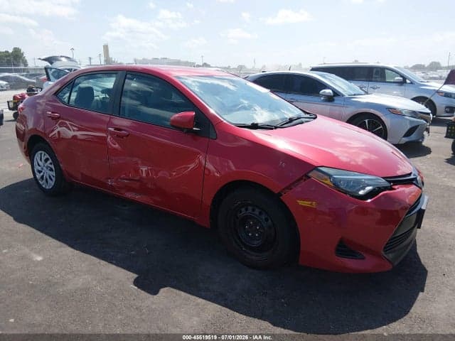 2018 TOYOTA COROLLA LE 1