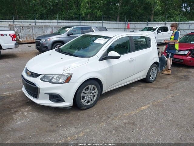 2017 CHEVROLET SONIC LT AUTO 2