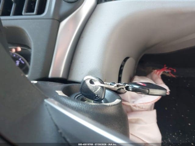 2019 HYUNDAI ELANTRA SE 11