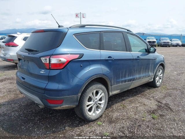 2018 FORD ESCAPE SE 4