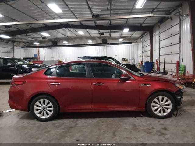 2018 KIA OPTIMA S 14