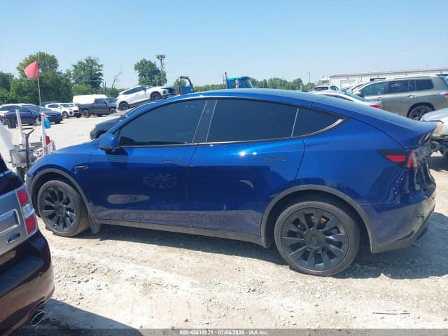 2024 TESLA MODEL Y LONG RANGE DUAL MOTOR ALL-WHEEL DRIVE 13