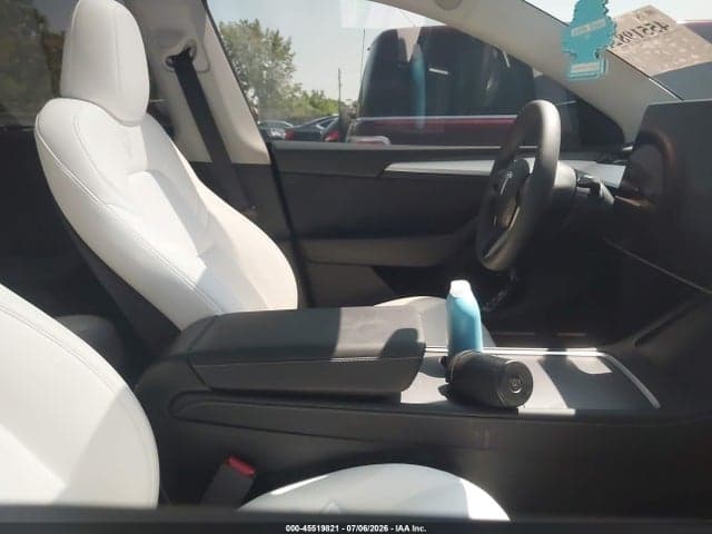 2024 TESLA MODEL Y LONG RANGE DUAL MOTOR ALL-WHEEL DRIVE 5