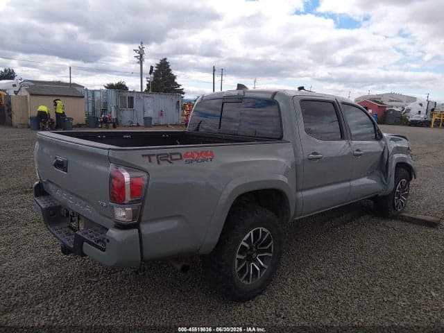 2022 TOYOTA TACOMA TRD SPORT 4