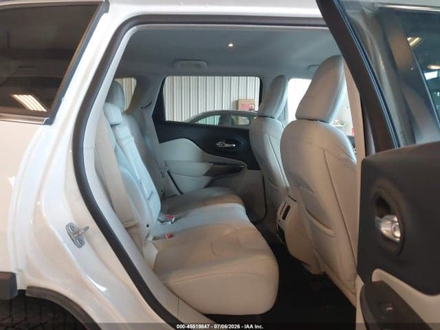 2019 JEEP CHEROKEE LIMITED 4X4 8