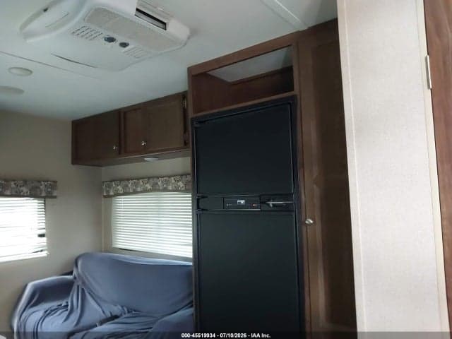 2017 KEYSTONE COLEMAN LANTERN 17RD 13