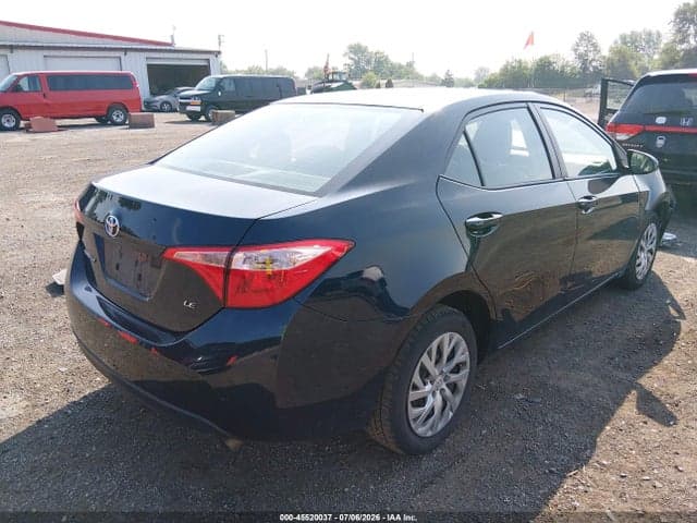 2019 TOYOTA COROLLA LE 4