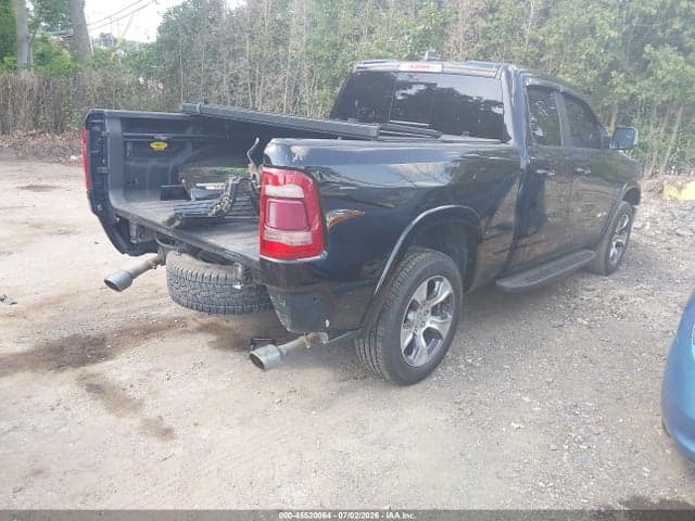 2019 RAM 1500 LARAMIE 4