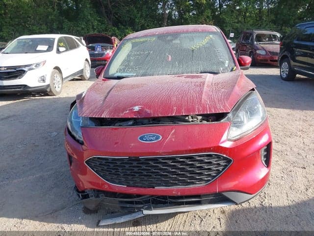 2020 FORD ESCAPE SE 11