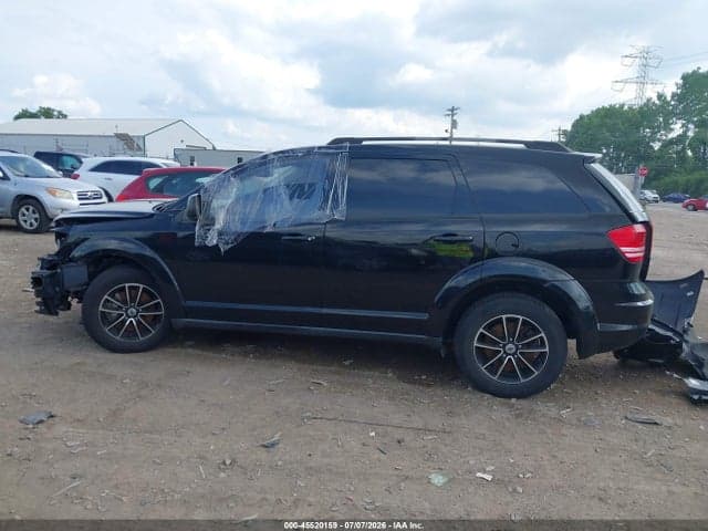 2018 DODGE JOURNEY SE 14