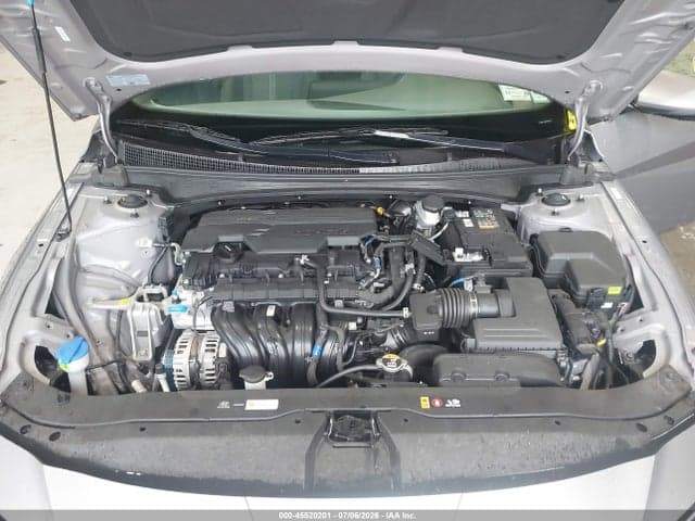 2025 HYUNDAI ELANTRA SE 10